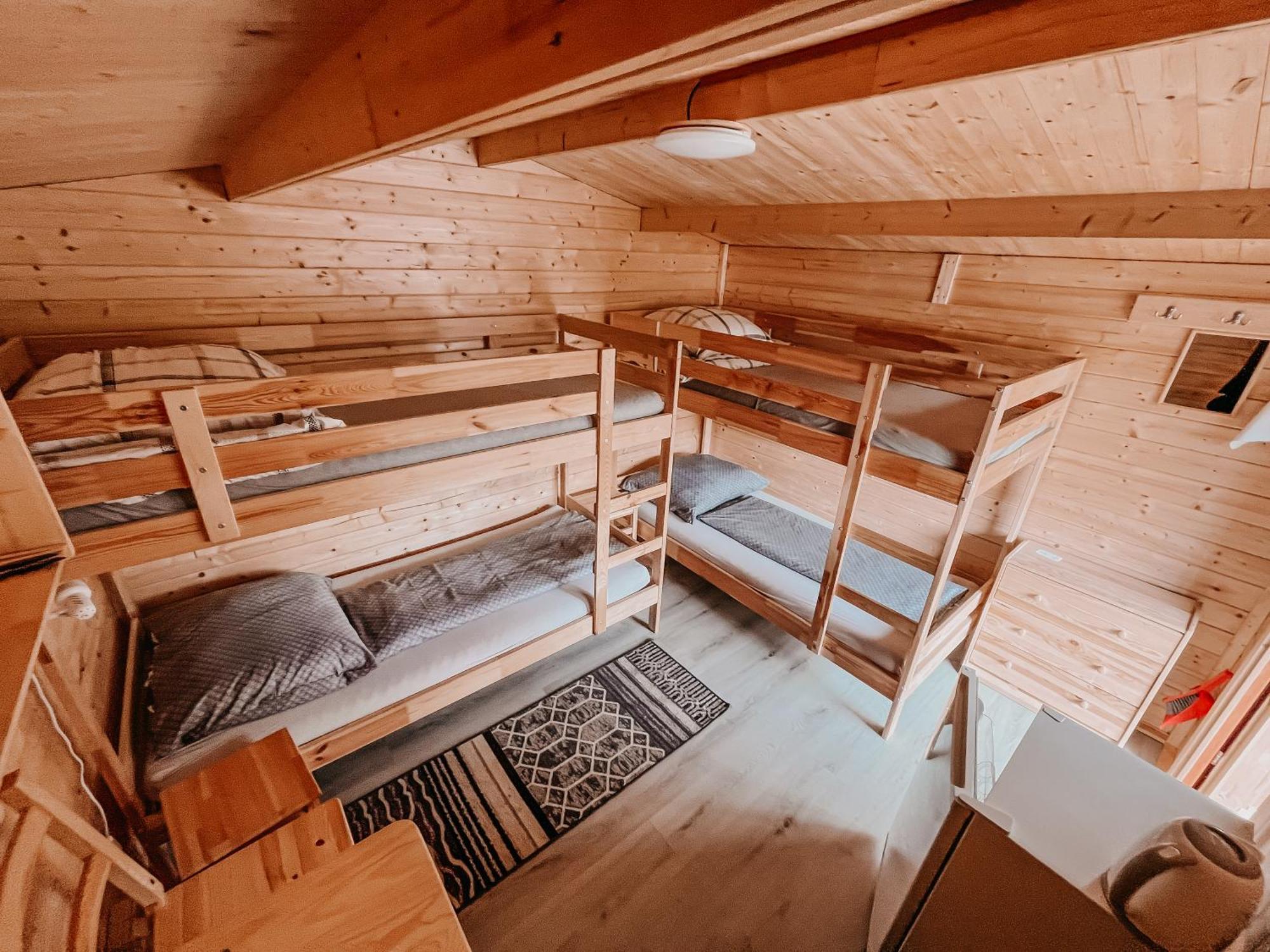 Chatka Agawa nová v areálu Koupaliště Bystré v Orlických horách Exteriér fotografie